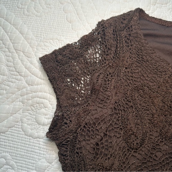 Brittany Black Y2K Lace Baby Tee. Size Medium. Chocolate brown. - Picture 2 of 5